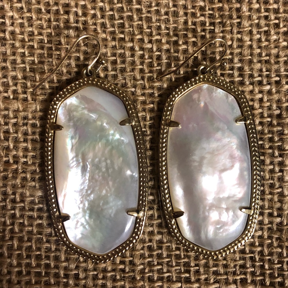Kendra Scott Danielle Mother of Pearl Earrings